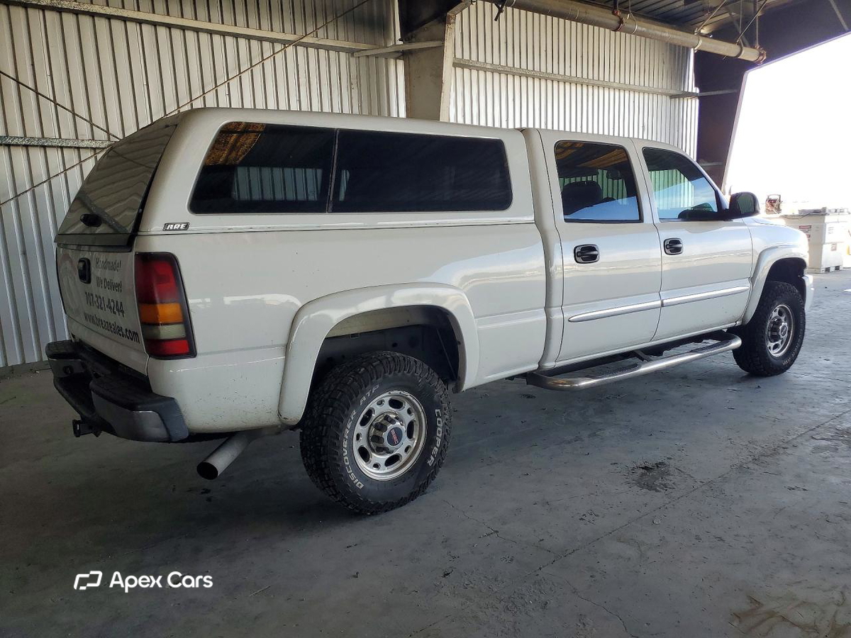 GMC Sierra 2005