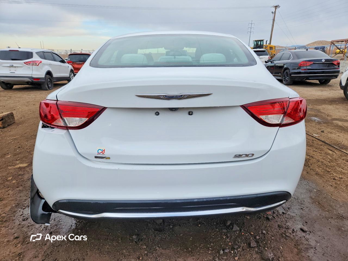 Chrysler 200 2016