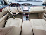 Toyota Avalon 2011