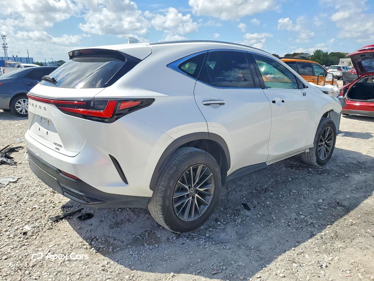 Lexus NX 2022