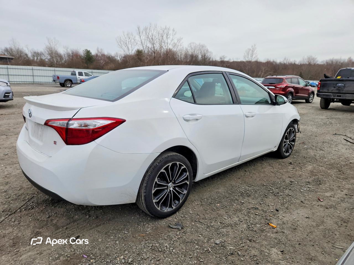 Toyota Corolla 2015
