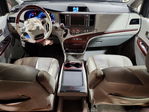 Toyota Sienna 2011