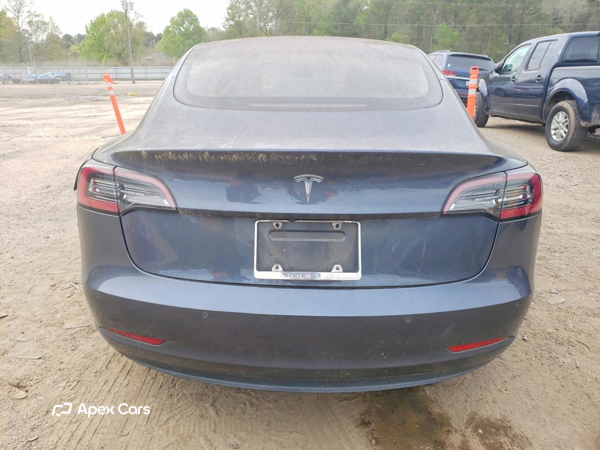 Tesla Model 3 2018