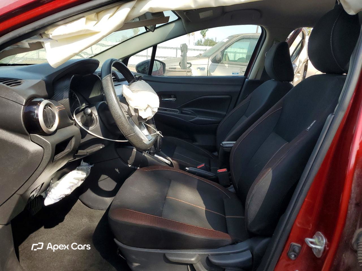 Nissan Versa 2020
