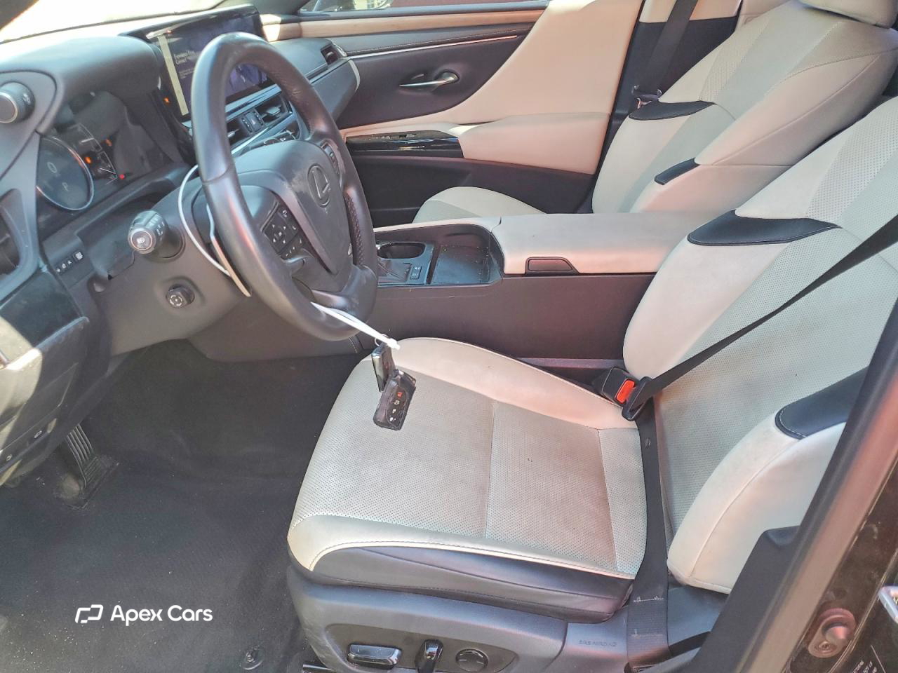 Lexus ES 2024