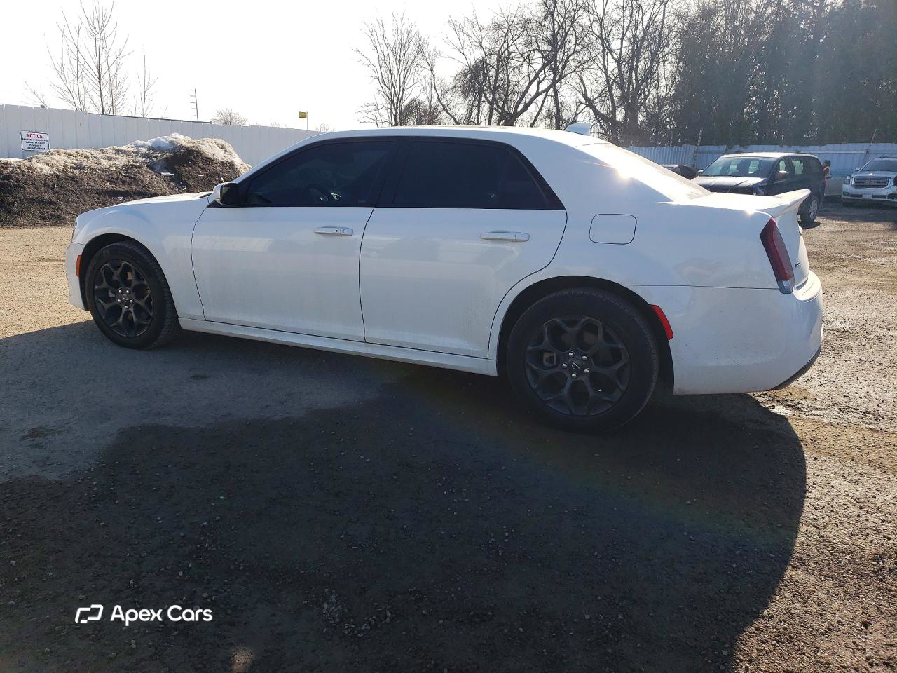 Chrysler 300 2021