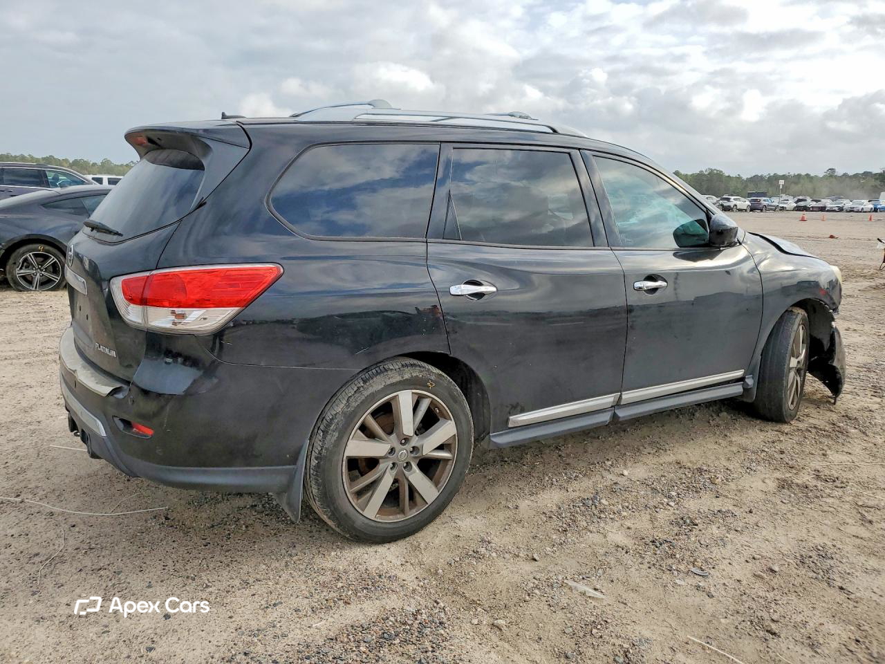 Nissan Pathfinder 2014