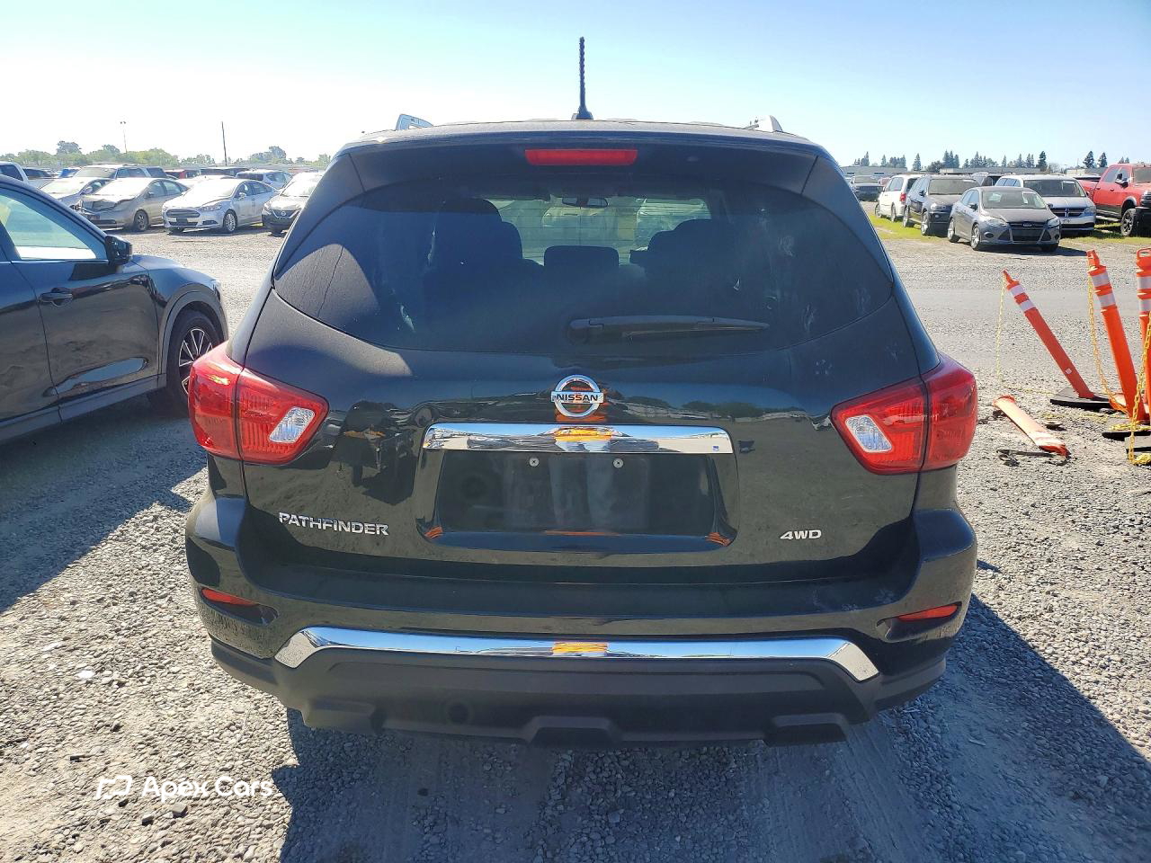 Nissan Pathfinder 2018