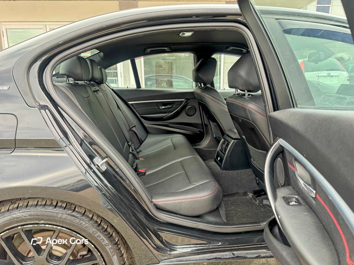 BMW Series 3 2018