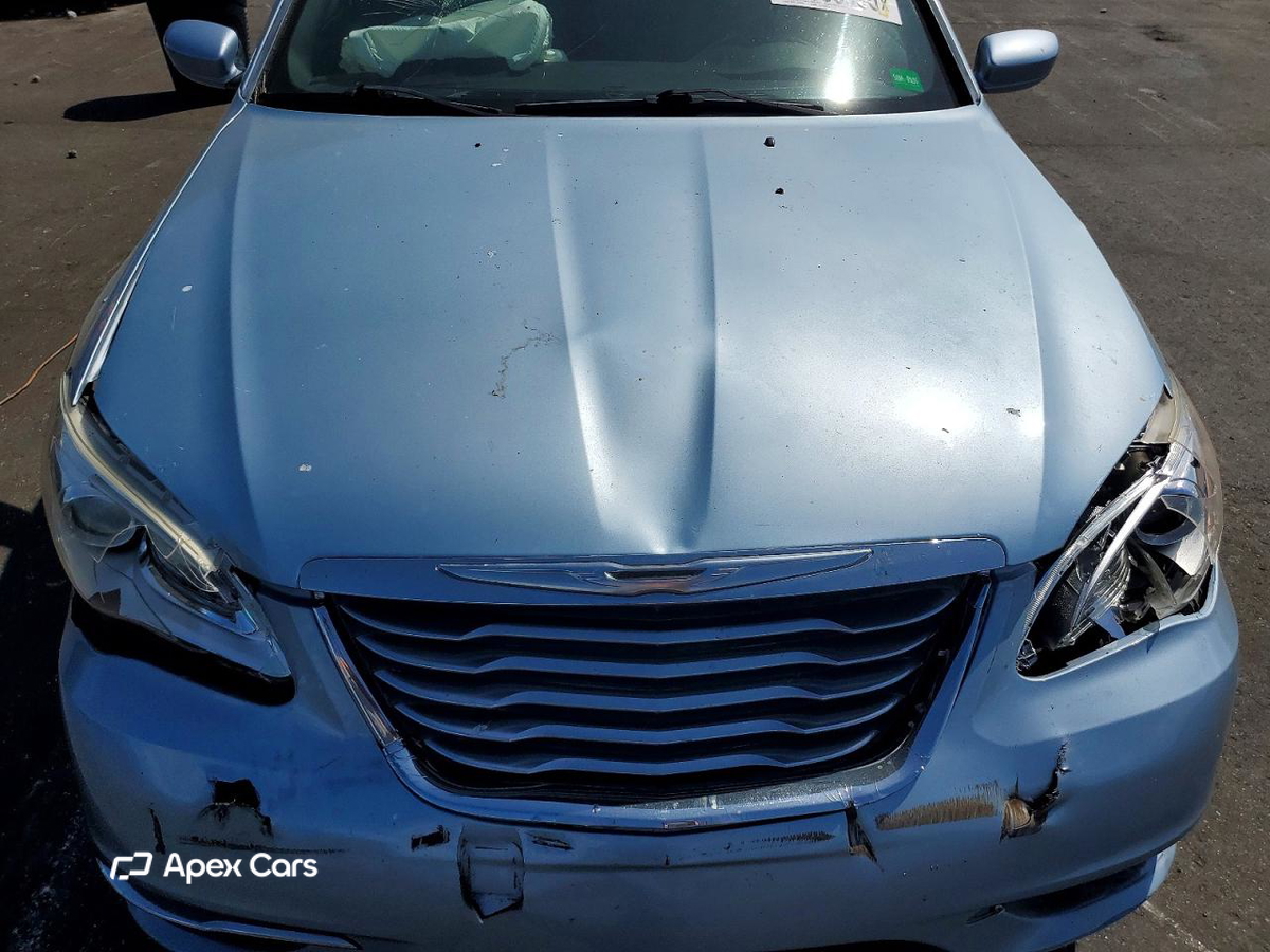 Chrysler 200 2013