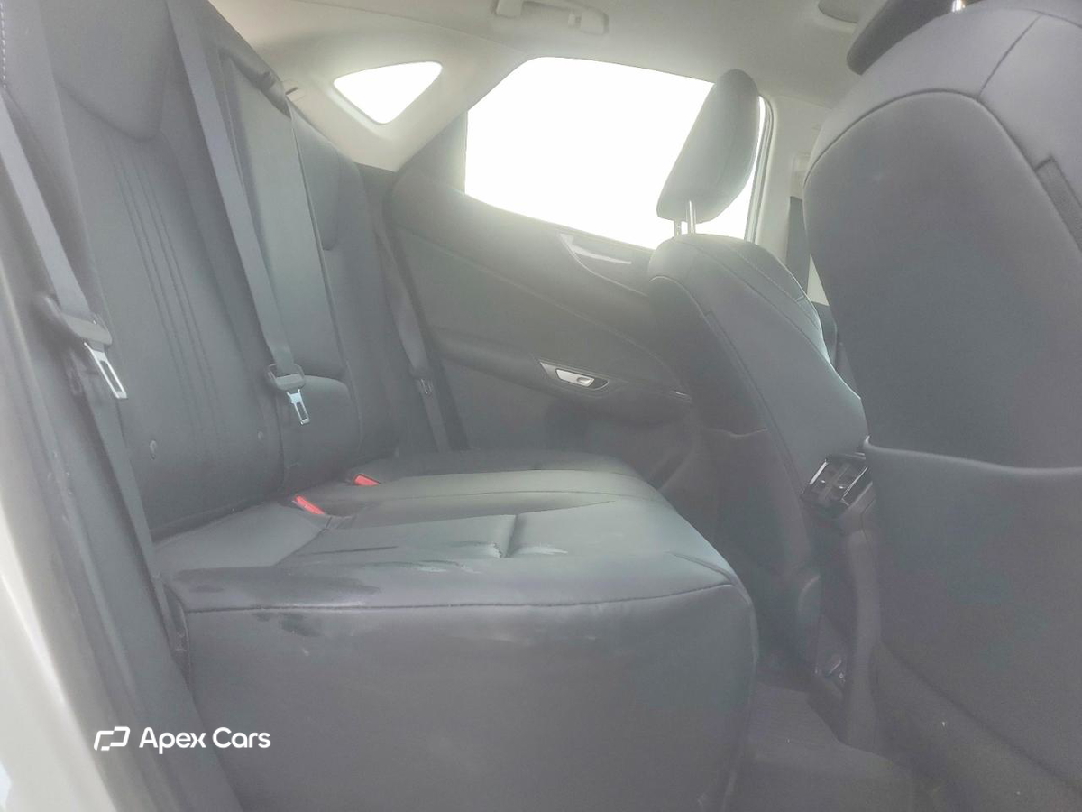 Lexus NX 2025