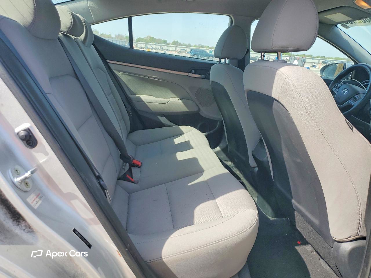 Hyundai Elantra 2018