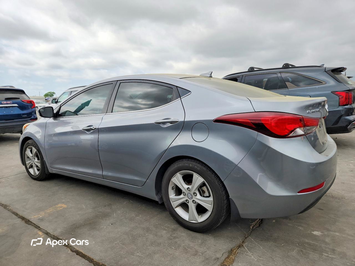 Hyundai Elantra 2016
