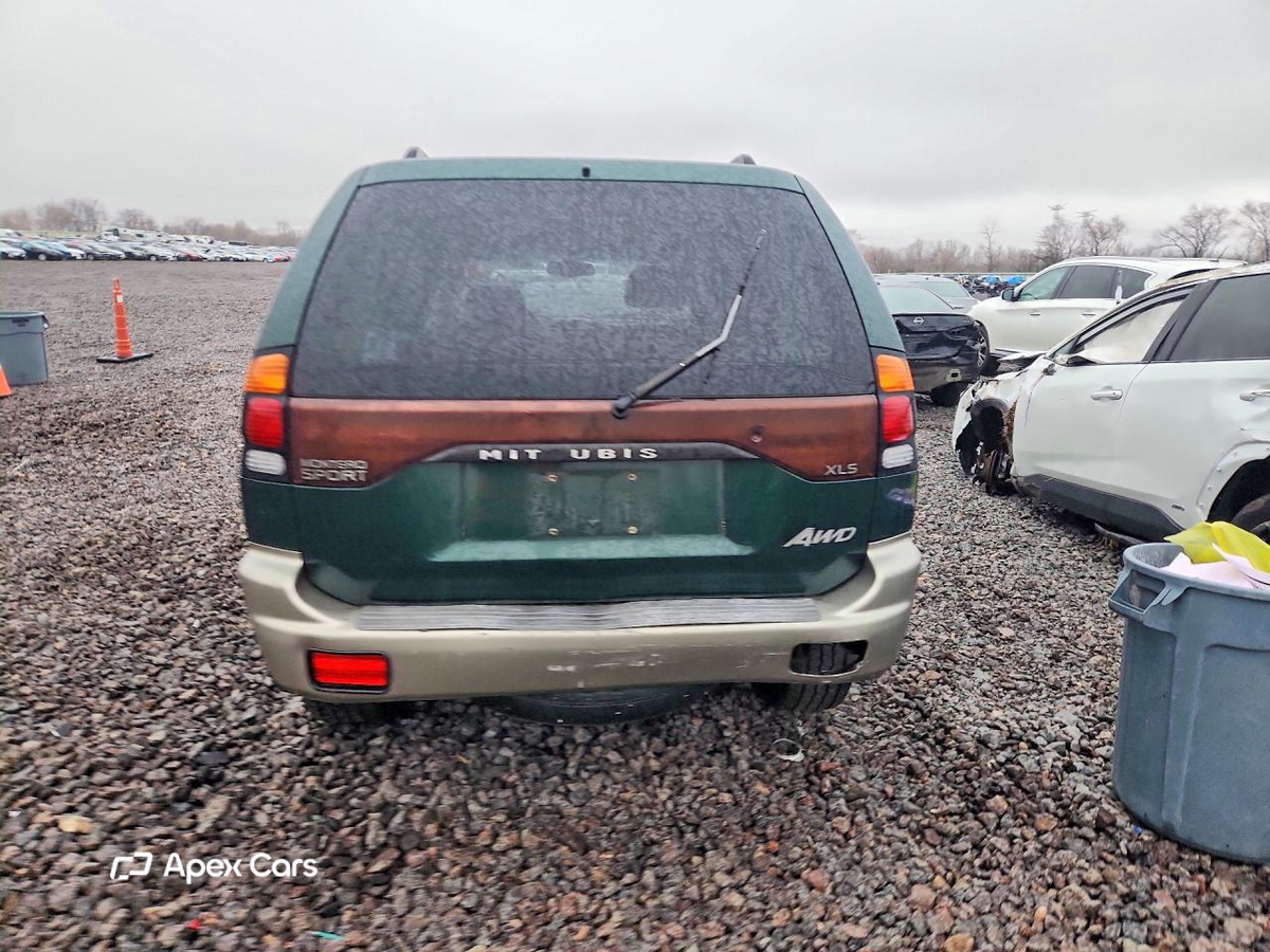 Mitsubishi Montero 2002