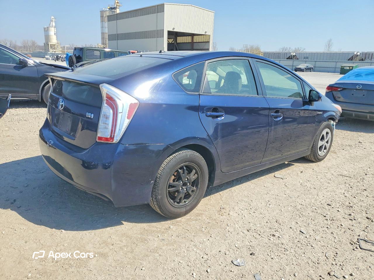 Toyota Prius 2015
