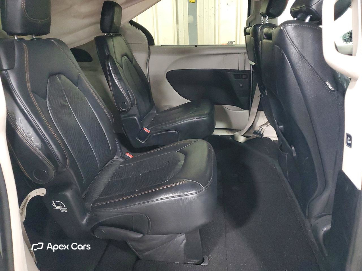 Chrysler Pacifica 2017