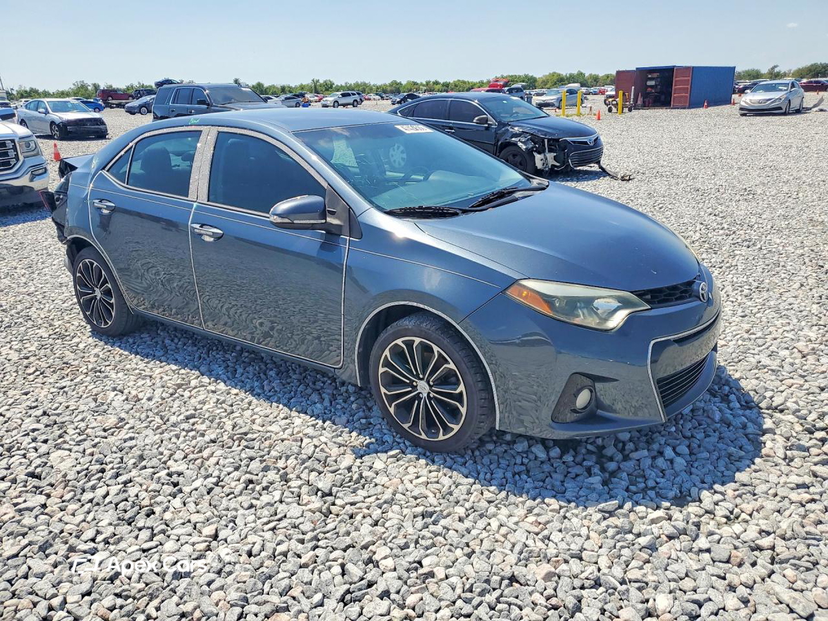 Toyota Corolla 2015