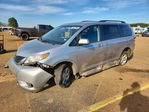 Toyota Sienna 2014