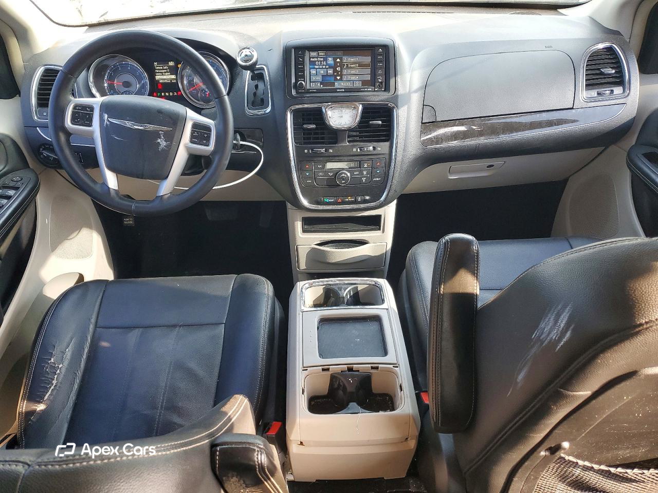 Chrysler Voyager 2016