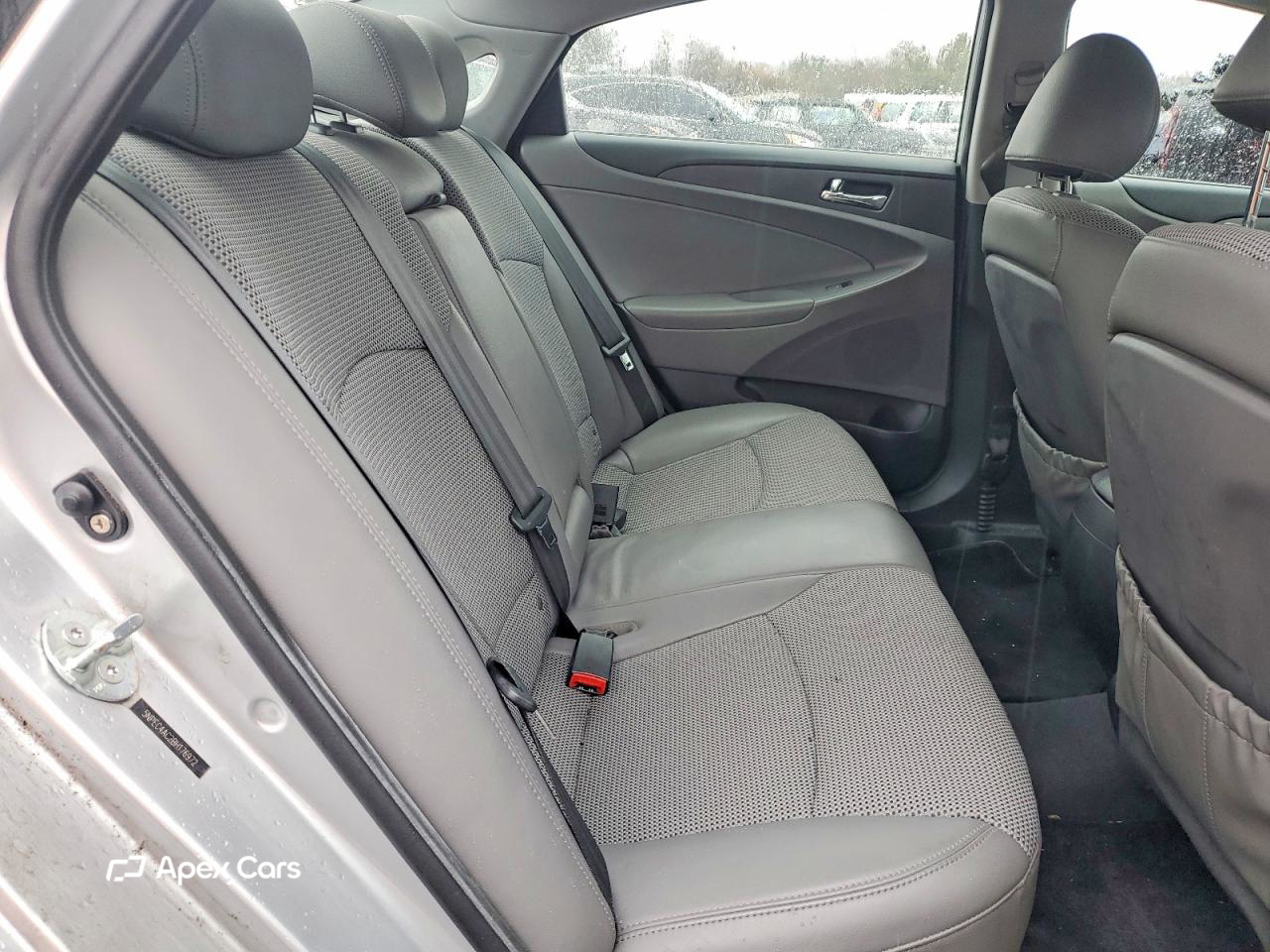 Hyundai Sonata 2011