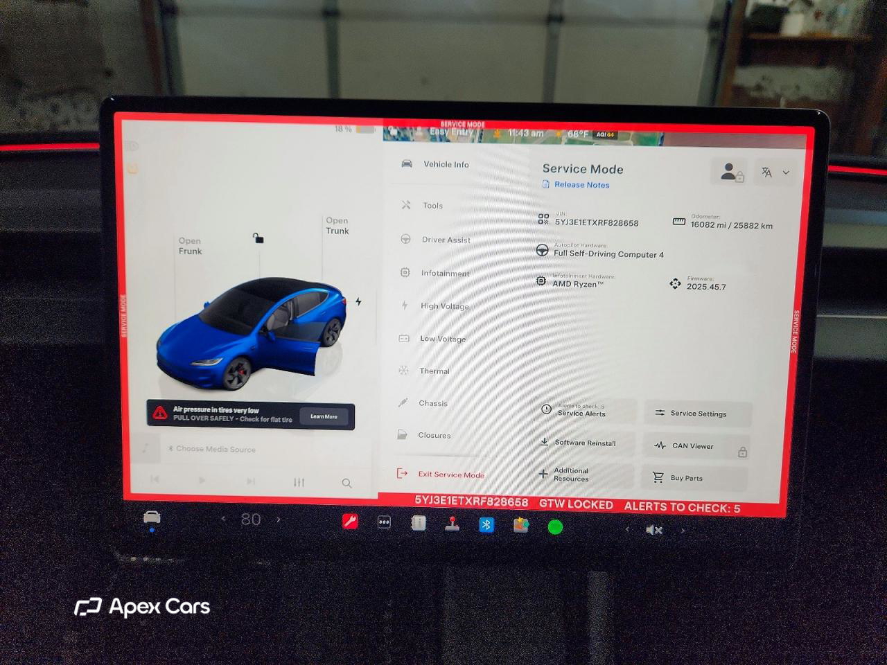 Tesla Model 3 2024