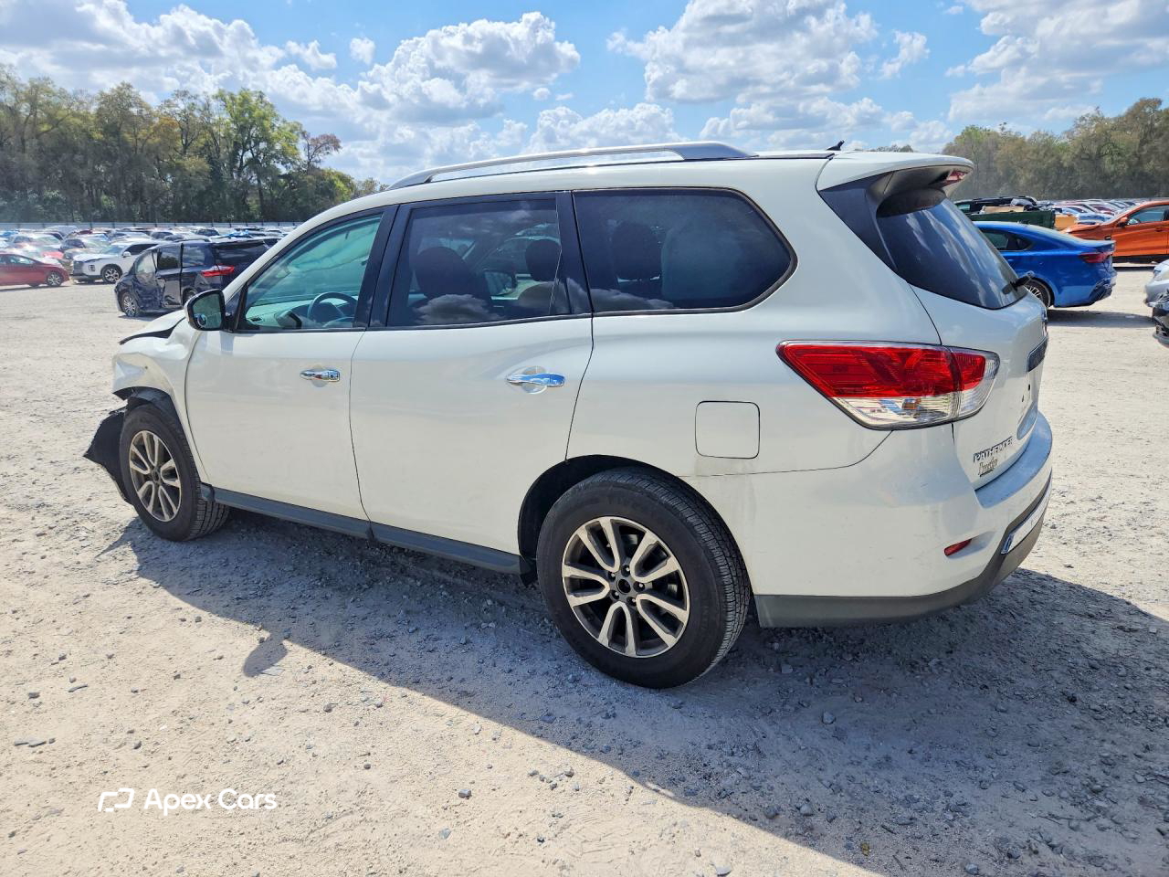 Nissan Pathfinder 2016