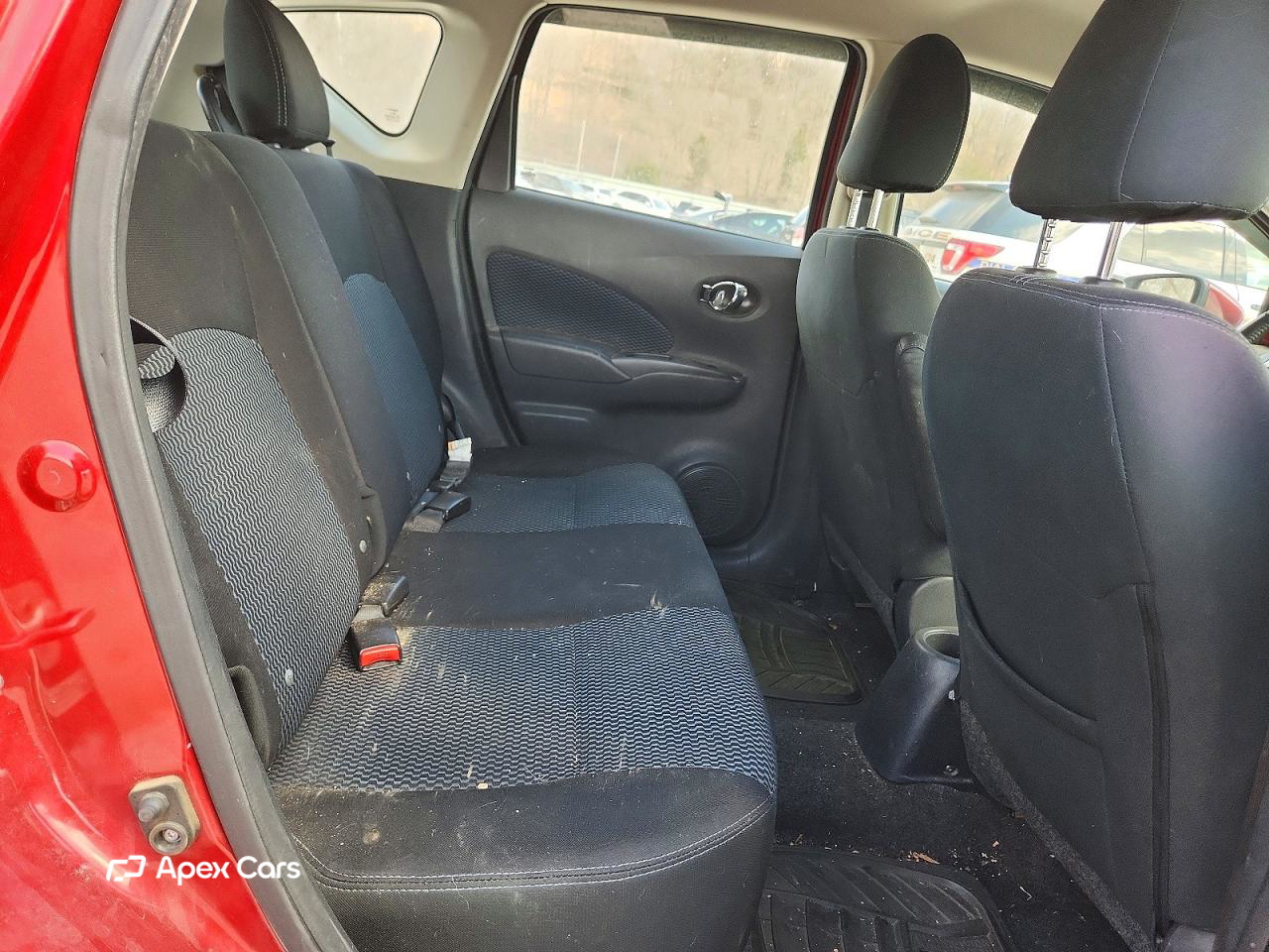 Nissan Versa 2016