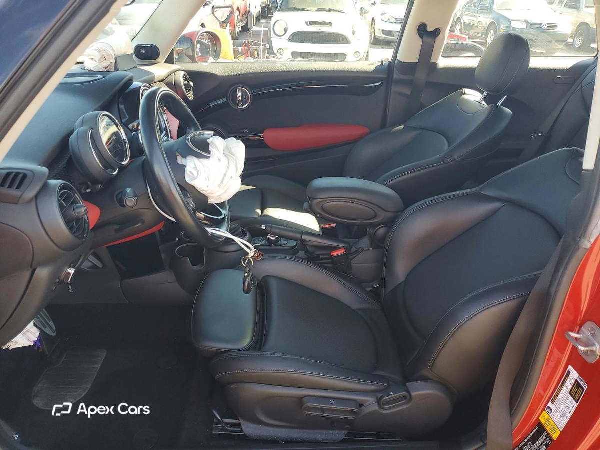 MINI Cooper 2018