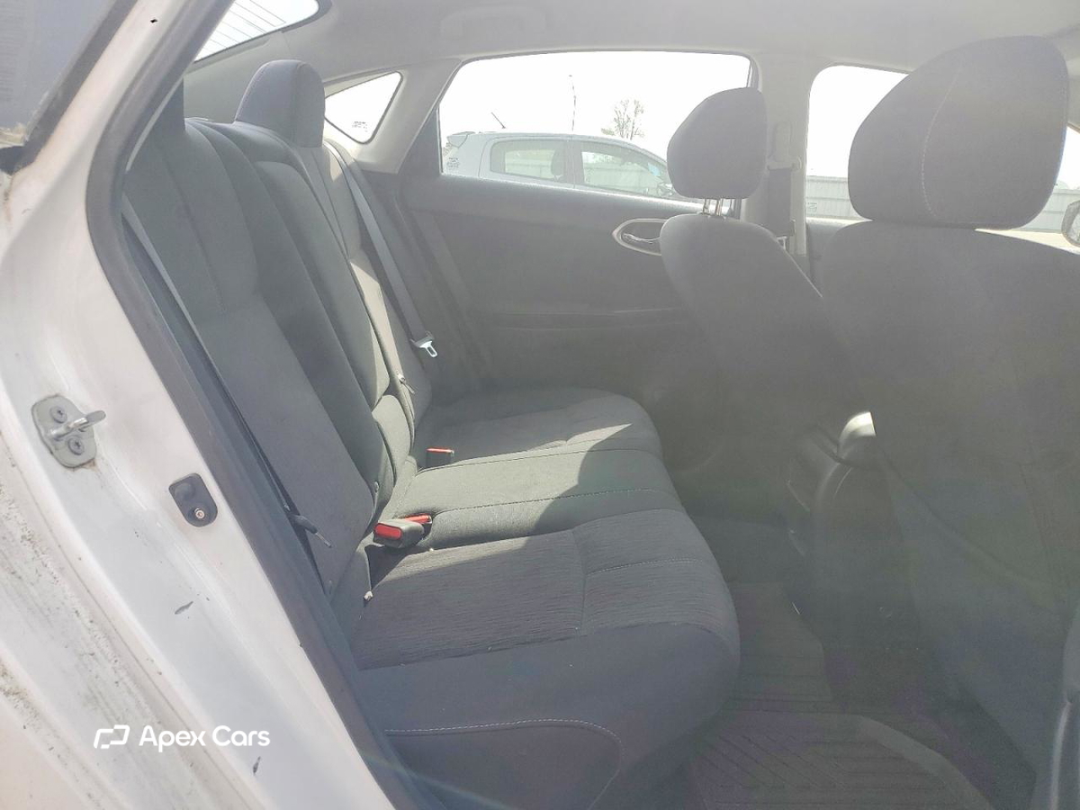 Nissan Sentra 2015