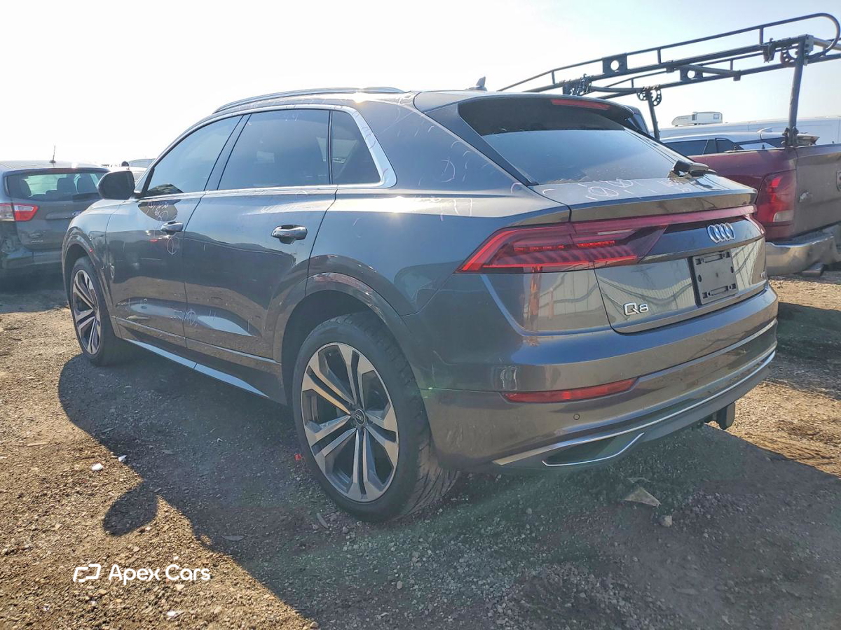 Audi Q8 2021