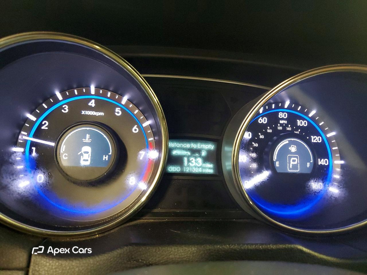 Hyundai Sonata 2011