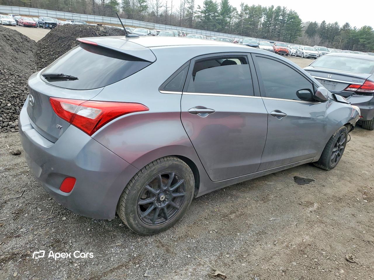 Hyundai Elantra 2016