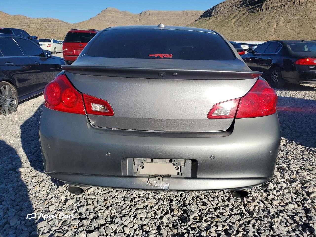 Infiniti G 2010