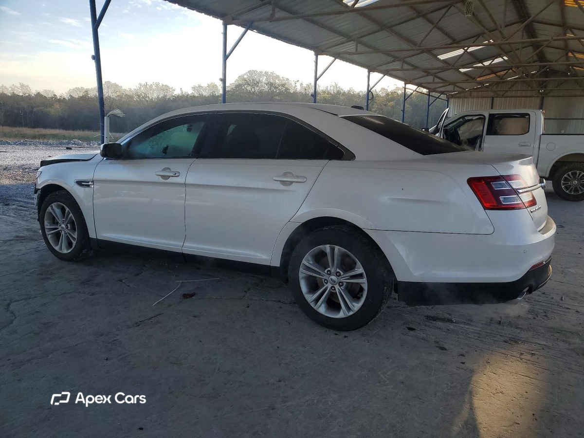 Ford Taurus 2016