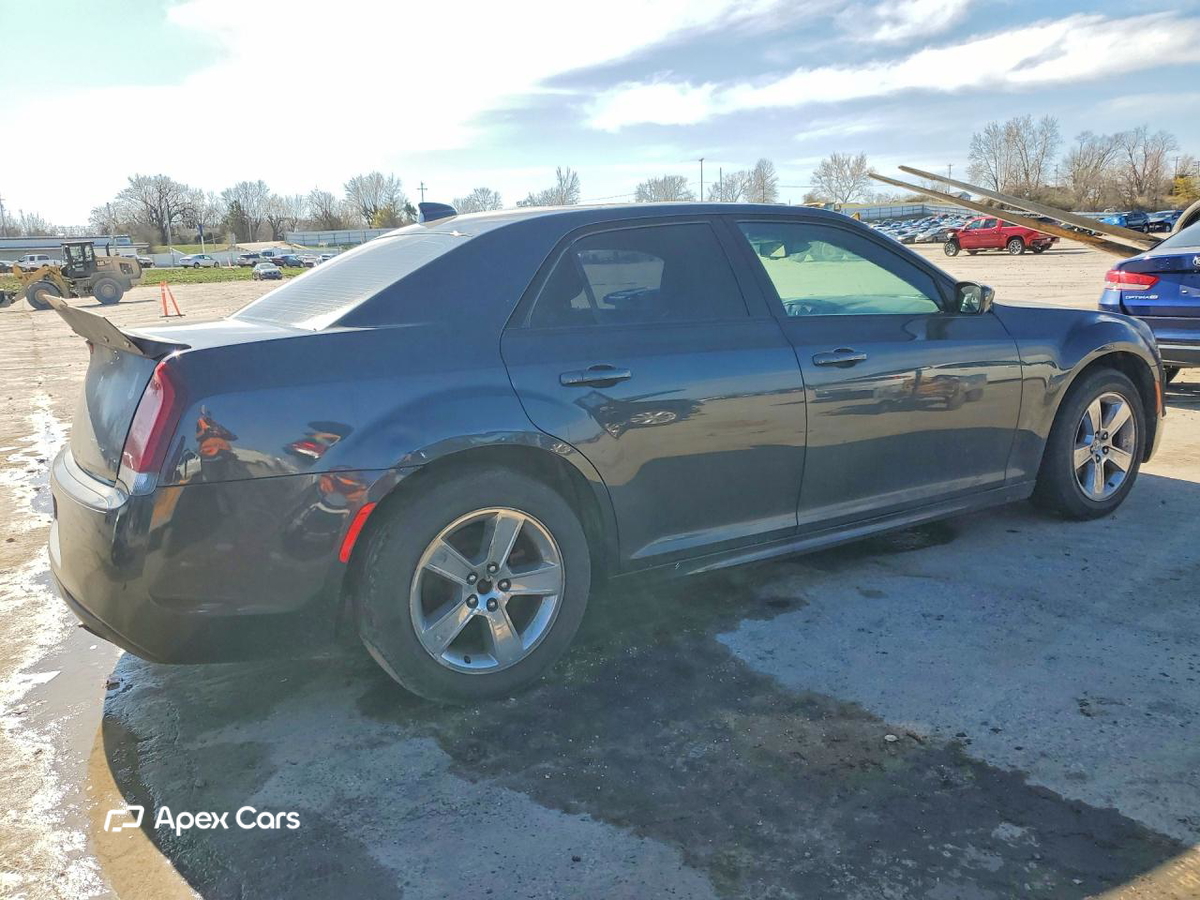 Chrysler 300 2019