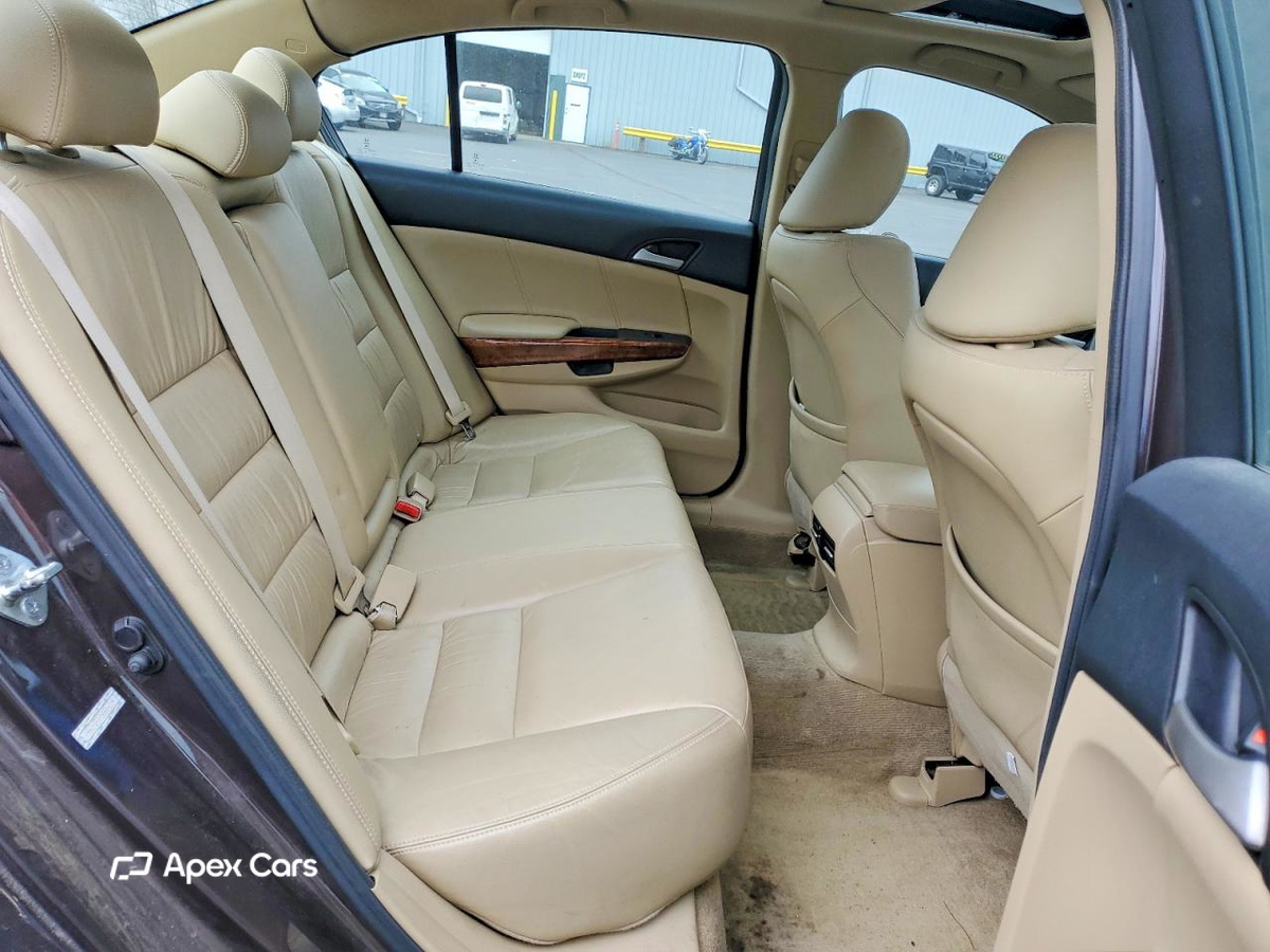 Honda Accord 2011