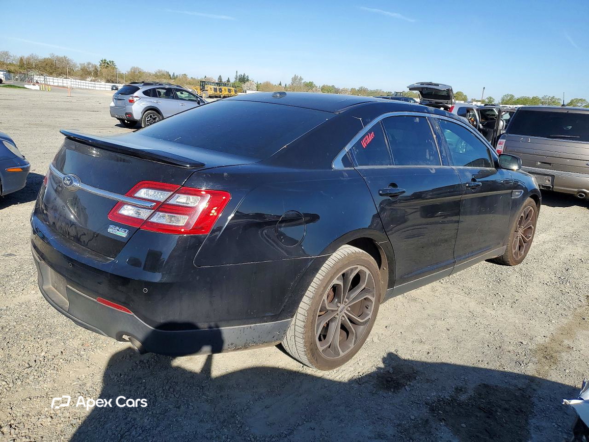 Ford Taurus 2017