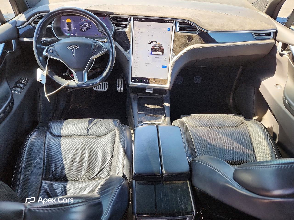 Tesla Model X 2016