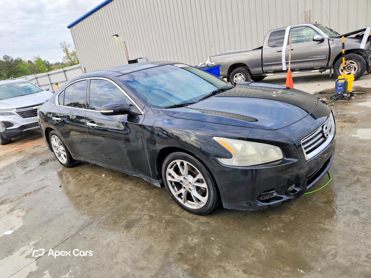 Nissan Maxima 2013