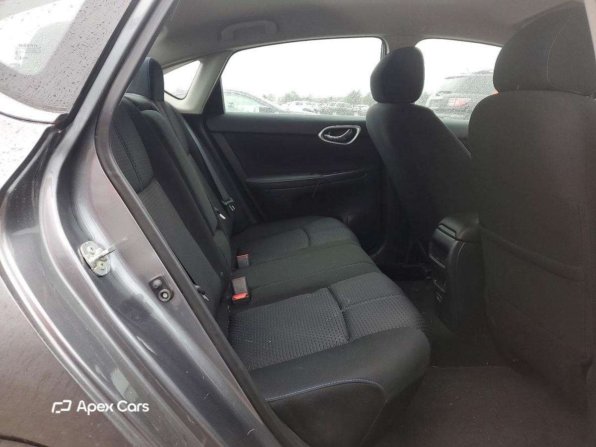 Nissan Sentra 2019