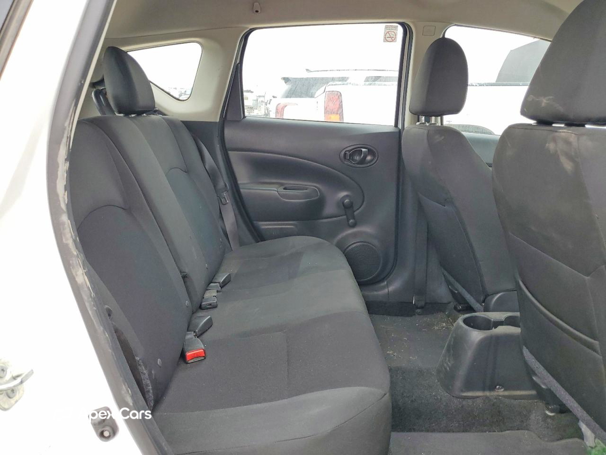 Nissan Versa 2018