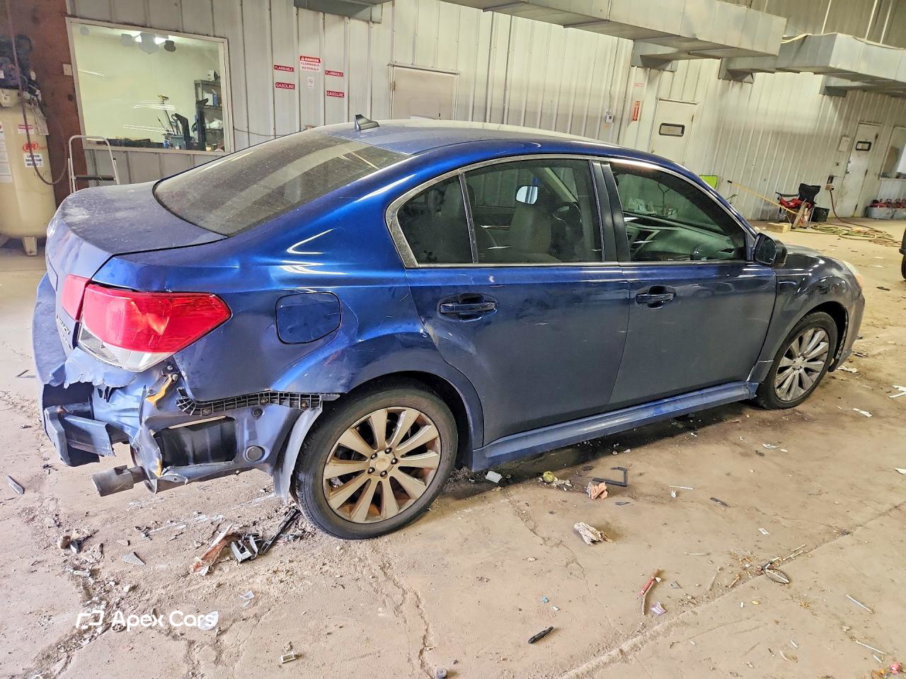 Subaru Legacy 2011