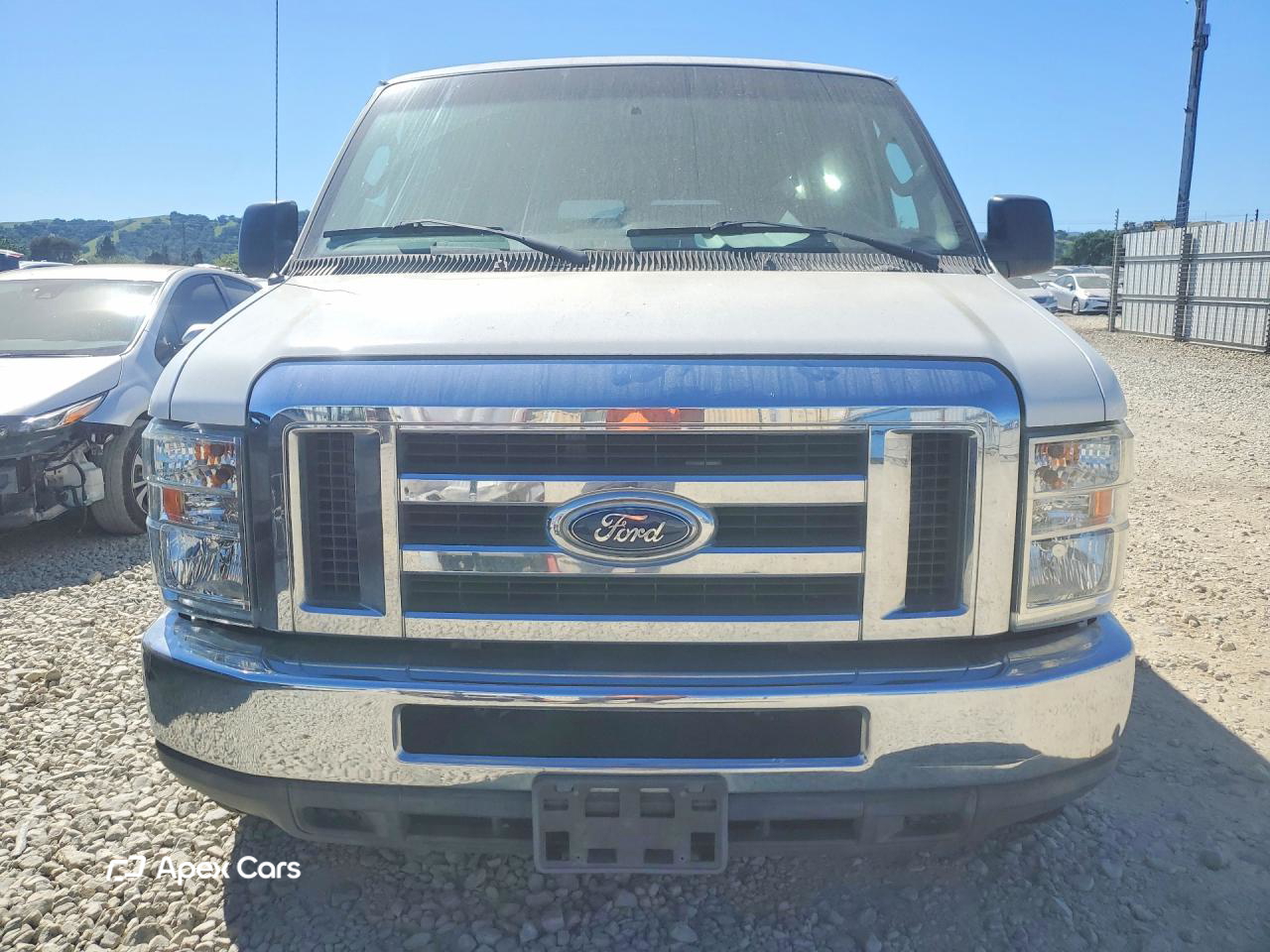 Ford Econoline 2014
