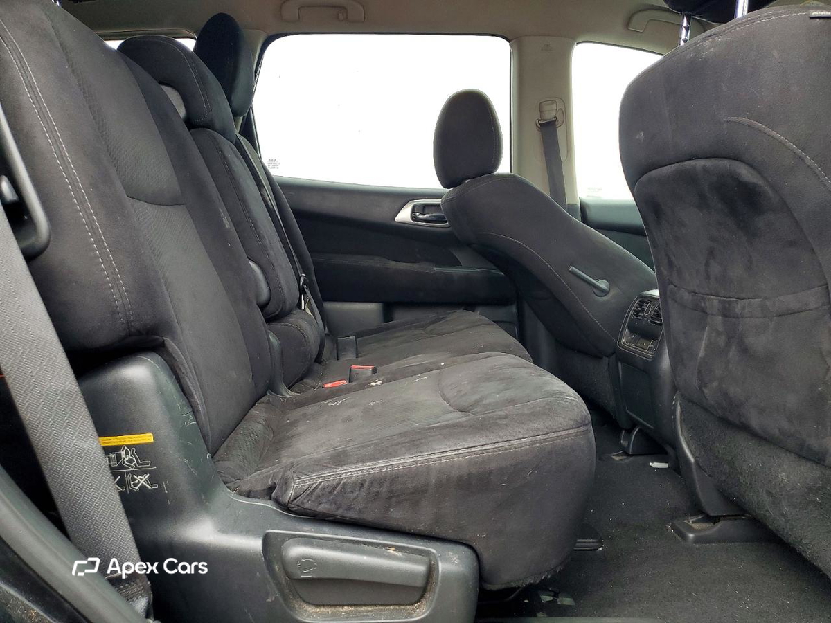 Nissan Pathfinder 2015