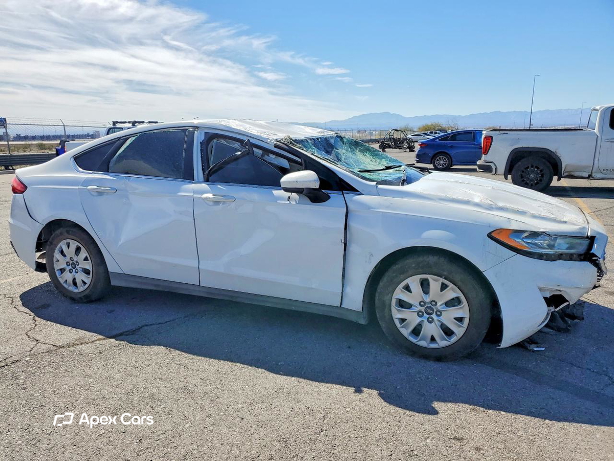 Ford Fusion 2020