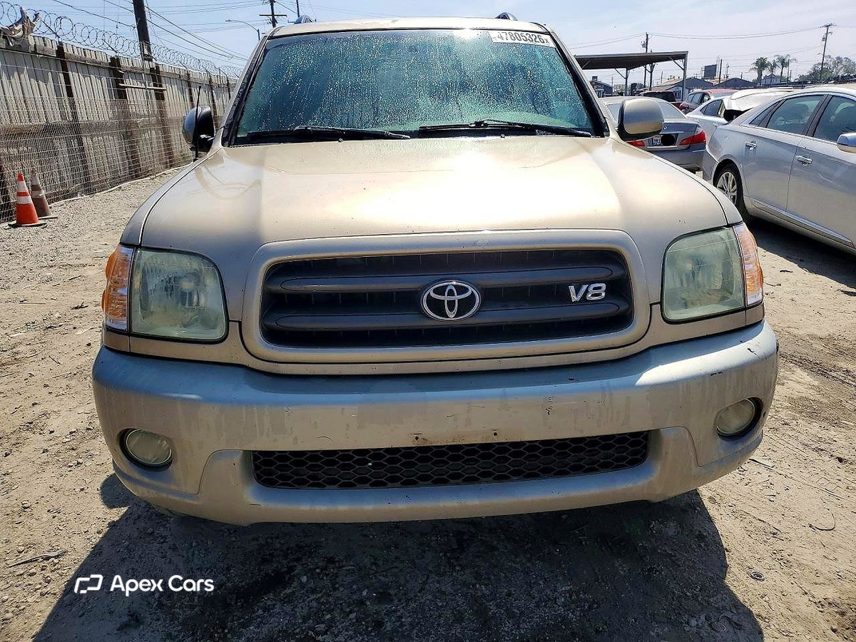 Toyota Sequoia 2004