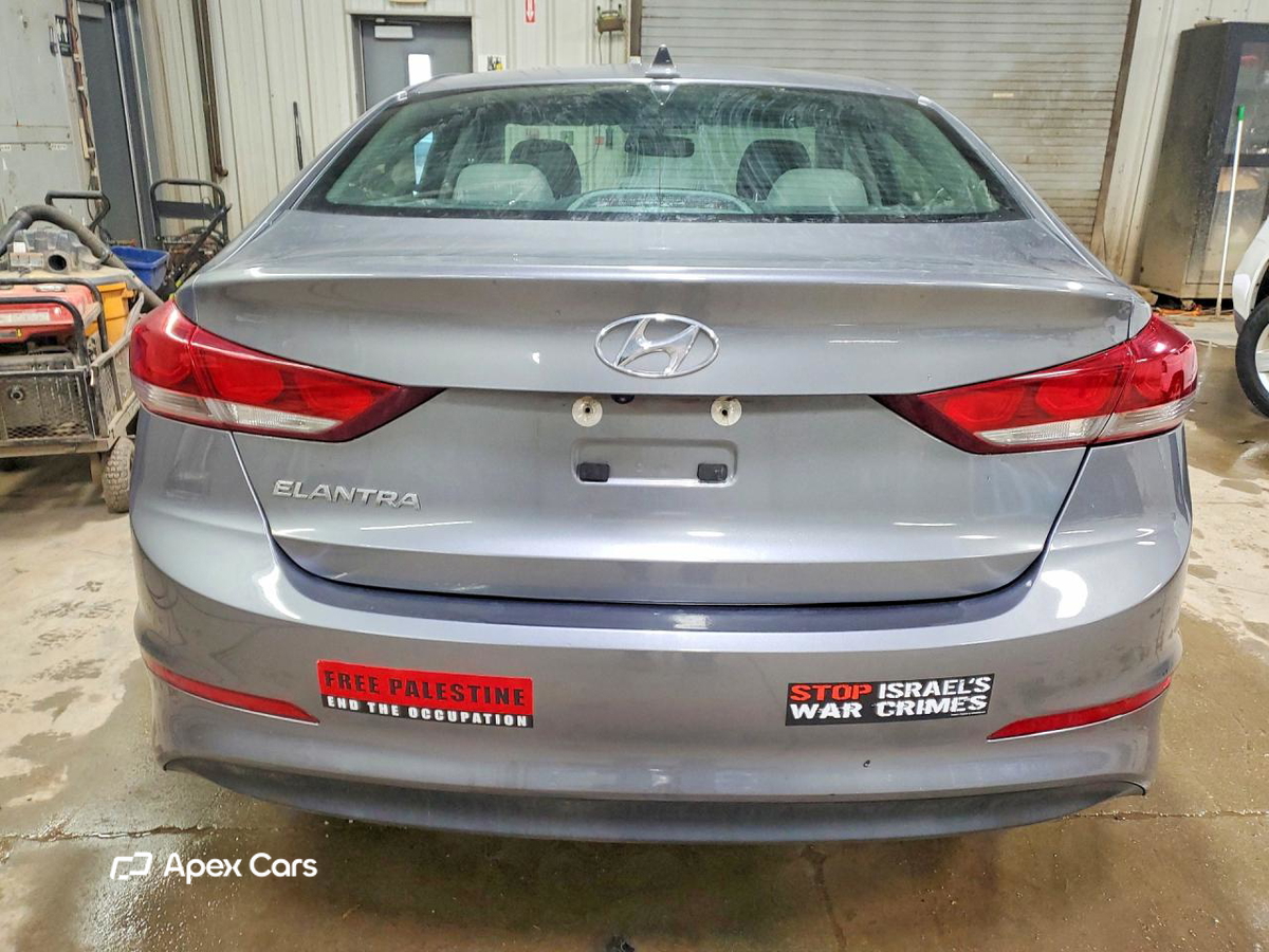 Hyundai Elantra 2018