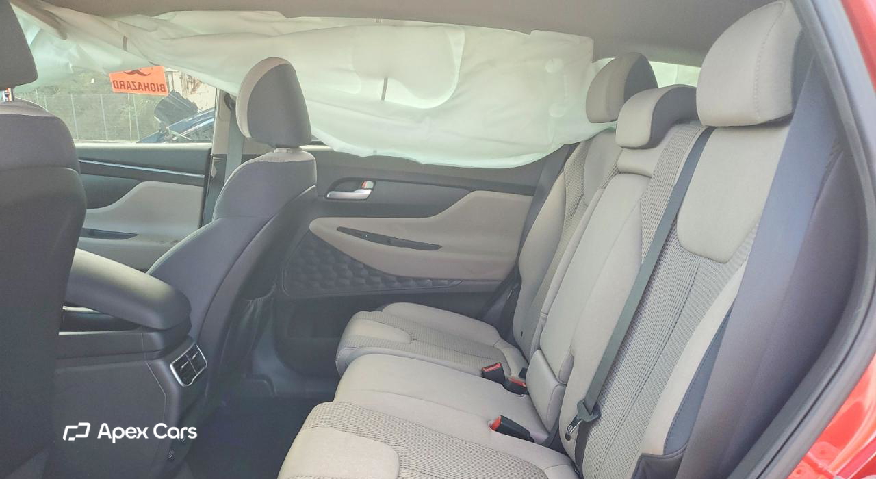 Hyundai Santa Fe 2023