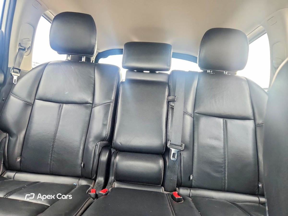 Nissan Pathfinder 2017