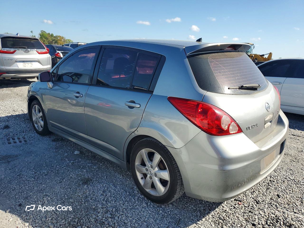 Nissan Versa 2011